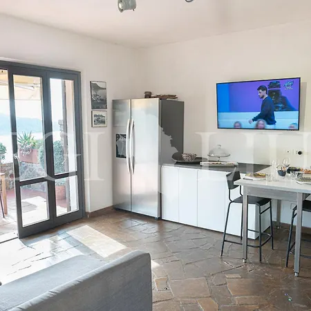 Apartman Romantica Giglio Castello